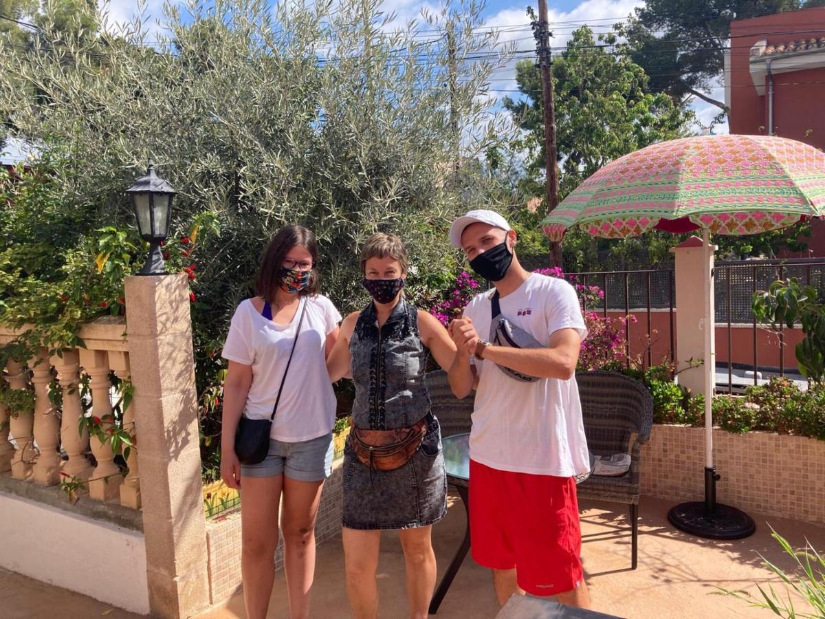Palmanova Hostal Belgica מראה חיצוני תמונה