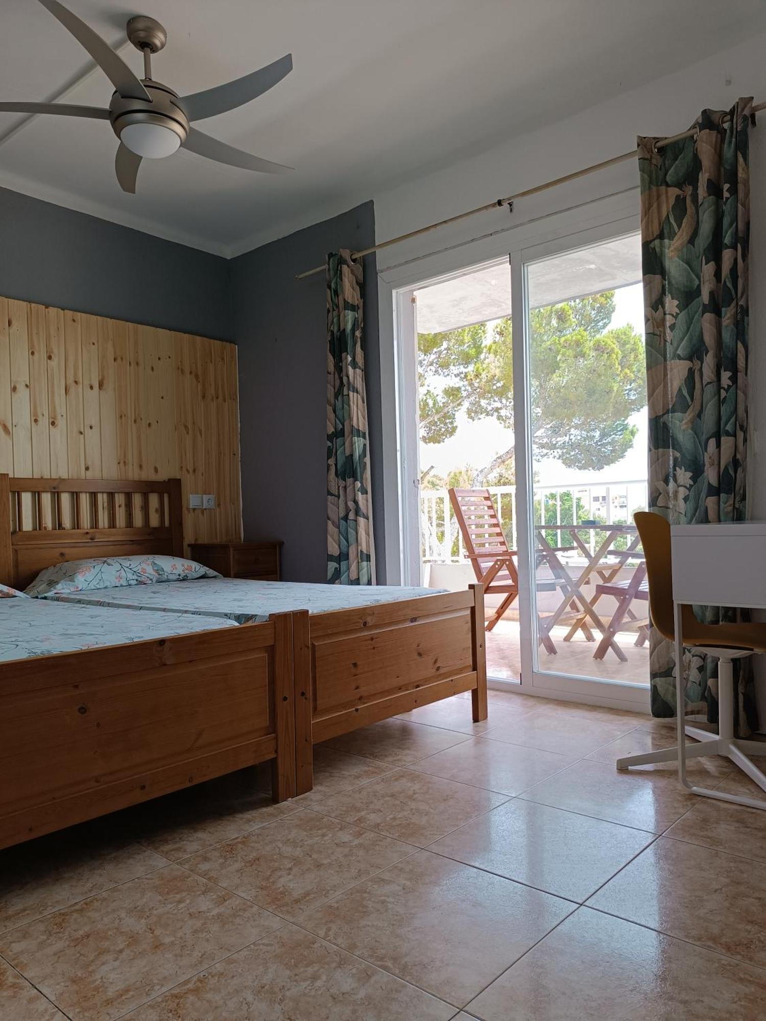 Palmanova Hostal Belgica מראה חיצוני תמונה