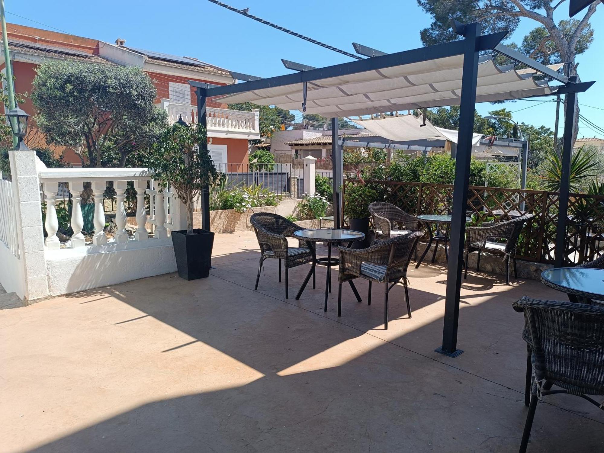 Palmanova Hostal Belgica מראה חיצוני תמונה