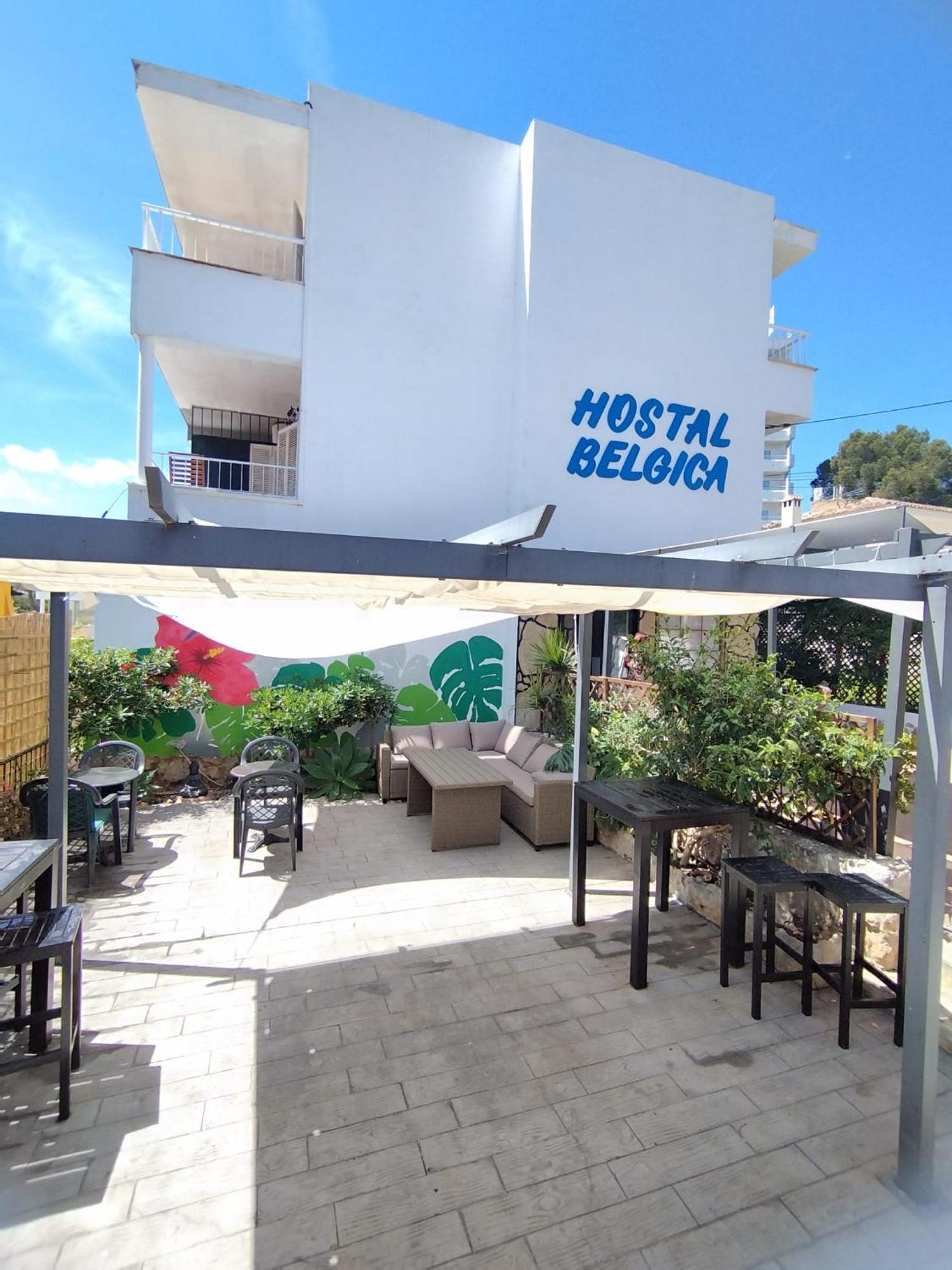 Palmanova Hostal Belgica מראה חיצוני תמונה